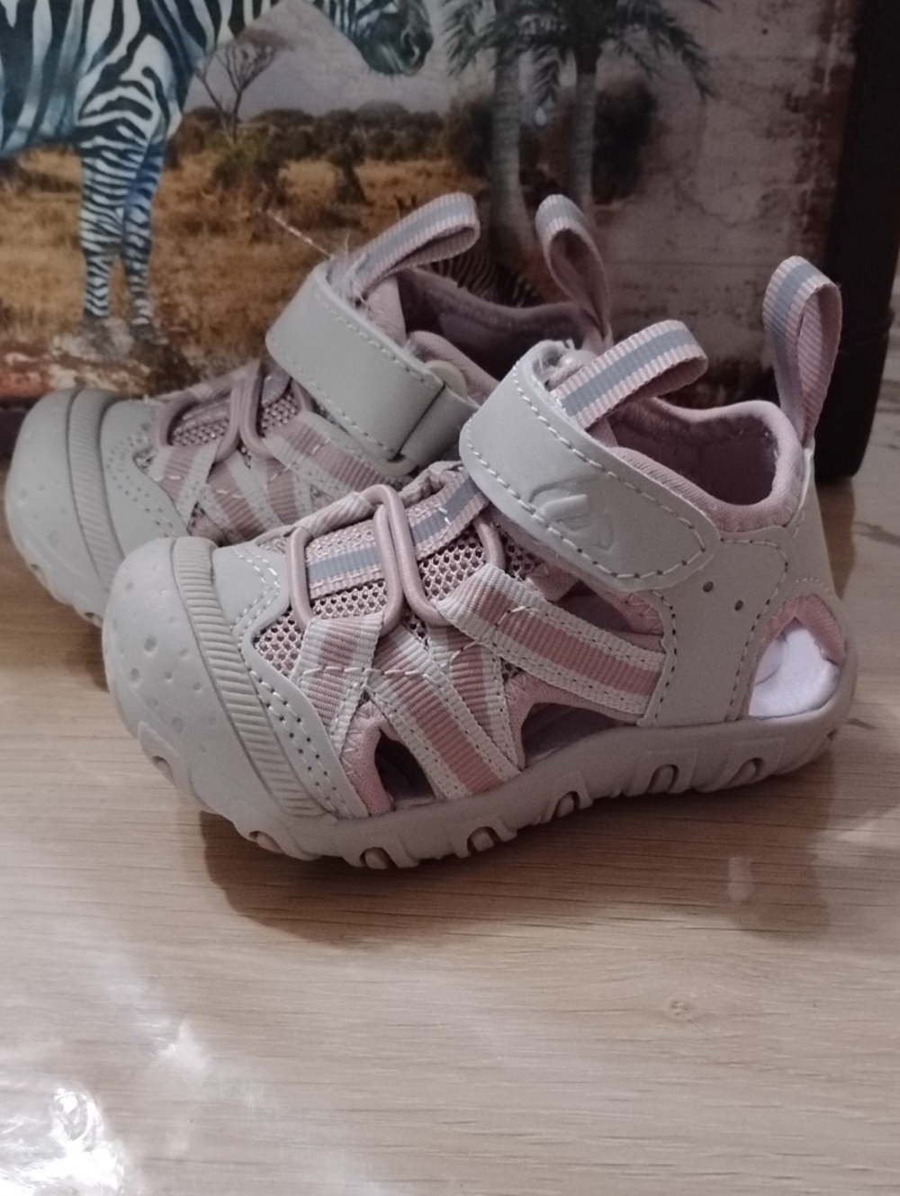 Geox Pink and Light Gray Closed-Toe Kids Sandals